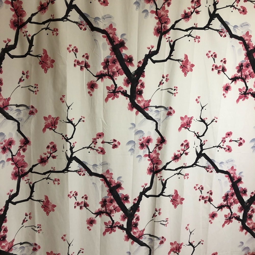 Shower curtain and coordinating bath mat